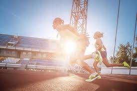 [NBA]詹姆斯反击秀背传 克内克特上篮得手